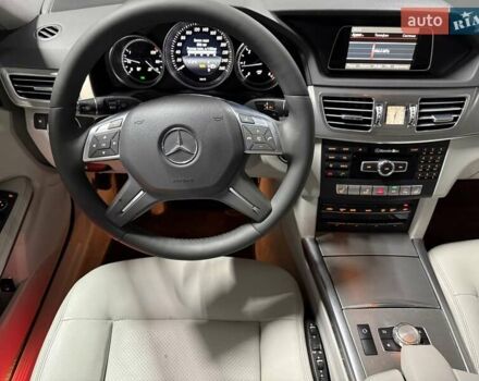 Чорний Мерседес Е-Клас, об'ємом двигуна 2.1 л та пробігом 330 тис. км за 14500 $, фото 28 на Automoto.ua