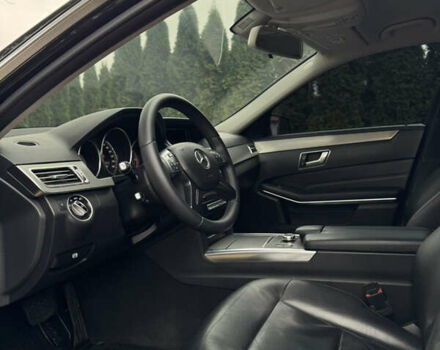 Черный Мерседес Е-Класс, объемом двигателя 2.14 л и пробегом 429 тыс. км за 14500 $, фото 29 на Automoto.ua