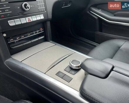 Чорний Мерседес Е-Клас, об'ємом двигуна 2.14 л та пробігом 219 тис. км за 15990 $, фото 23 на Automoto.ua