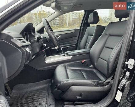 Чорний Мерседес Е-Клас, об'ємом двигуна 2.14 л та пробігом 219 тис. км за 15990 $, фото 7 на Automoto.ua