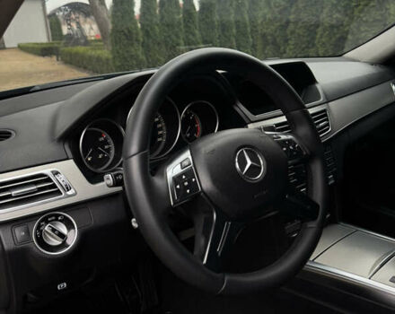 Черный Мерседес Е-Класс, объемом двигателя 2.14 л и пробегом 429 тыс. км за 14500 $, фото 31 на Automoto.ua