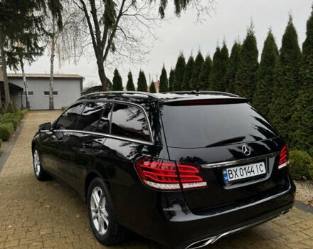 Черный Мерседес Е-Класс, объемом двигателя 2.14 л и пробегом 429 тыс. км за 14500 $, фото 14 на Automoto.ua
