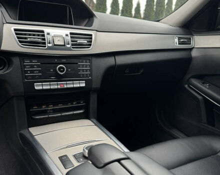 Черный Мерседес Е-Класс, объемом двигателя 2.14 л и пробегом 429 тыс. км за 14500 $, фото 32 на Automoto.ua