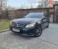 Черный Мерседес Е-Класс, объемом двигателя 2.2 л и пробегом 350 тыс. км за 15990 $, фото 1 на Automoto.ua