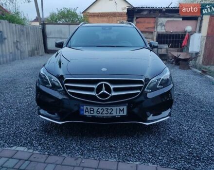 Черный Мерседес Е-Класс, объемом двигателя 2.2 л и пробегом 240 тыс. км за 17950 $, фото 7 на Automoto.ua
