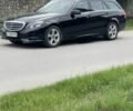 Черный Мерседес Е-Класс, объемом двигателя 2.1 л и пробегом 449 тыс. км за 15500 $, фото 1 на Automoto.ua