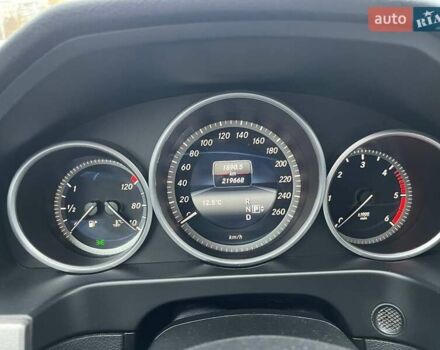 Чорний Мерседес Е-Клас, об'ємом двигуна 2.14 л та пробігом 219 тис. км за 15990 $, фото 18 на Automoto.ua