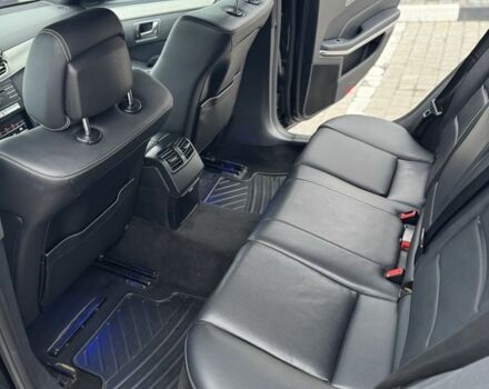 Чорний Мерседес Е-Клас, об'ємом двигуна 2.1 л та пробігом 420 тис. км за 15800 $, фото 4 на Automoto.ua