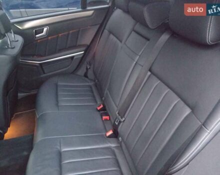 Чорний Мерседес Е-Клас, об'ємом двигуна 2.14 л та пробігом 225 тис. км за 22000 $, фото 26 на Automoto.ua