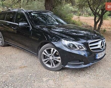 Черный Мерседес Е-Класс, объемом двигателя 2.1 л и пробегом 283 тыс. км за 17500 $, фото 4 на Automoto.ua