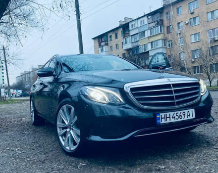 Черный Мерседес Е-Класс, объемом двигателя 1.95 л и пробегом 240 тыс. км за 18500 $, фото 14 на Automoto.ua