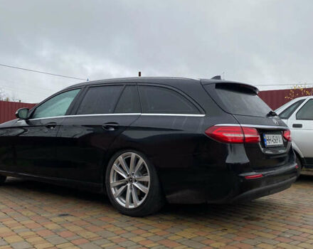 Черный Мерседес Е-Класс, объемом двигателя 1.95 л и пробегом 240 тыс. км за 18500 $, фото 6 на Automoto.ua