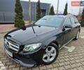 Черный Мерседес Е-Класс, объемом двигателя 1.95 л и пробегом 343 тыс. км за 24000 $, фото 1 на Automoto.ua