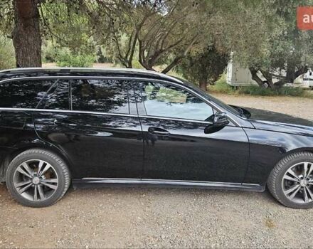 Черный Мерседес Е-Класс, объемом двигателя 2.1 л и пробегом 283 тыс. км за 17500 $, фото 8 на Automoto.ua