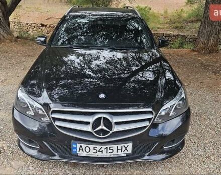 Черный Мерседес Е-Класс, объемом двигателя 2.1 л и пробегом 283 тыс. км за 17500 $, фото 3 на Automoto.ua