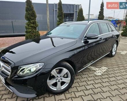 Чорний Мерседес Е-Клас, об'ємом двигуна 1.95 л та пробігом 343 тис. км за 23500 $, фото 3 на Automoto.ua