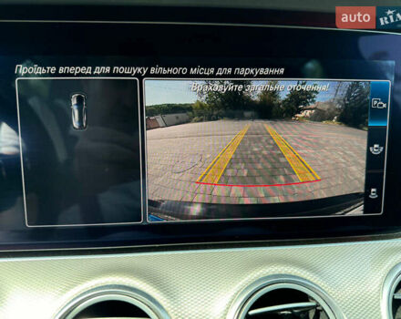 Черный Мерседес Е-Класс, объемом двигателя 1.95 л и пробегом 202 тыс. км за 25500 $, фото 19 на Automoto.ua