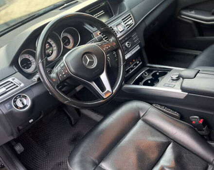 Мерседес Е-Клас 2016 у Чугуеве на Automoto.ua Чорний Мерседес Е-Клас, об'ємом двигуна 2.2 л та пробігом 277 тис. км за 17500 $, фото 3 на Automoto.ua