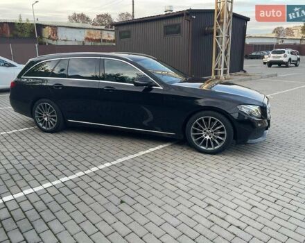 Чорний Мерседес Е-Клас, об'ємом двигуна 1.95 л та пробігом 260 тис. км за 21500 $, фото 6 на Automoto.ua