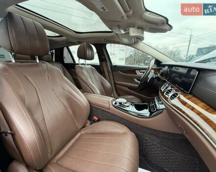 Черный Мерседес Е-Класс, объемом двигателя 2.99 л и пробегом 93 тыс. км за 18600 $, фото 9 на Automoto.ua