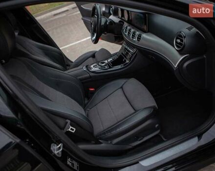 Чорний Мерседес Е-Клас, об'ємом двигуна 1.95 л та пробігом 226 тис. км за 20500 $, фото 4 на Automoto.ua