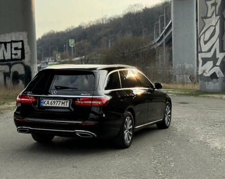 Черный Мерседес Е-Класс, объемом двигателя 1.95 л и пробегом 327 тыс. км за 20450 $, фото 7 на Automoto.ua