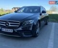 Черный Мерседес Е-Класс, объемом двигателя 1.95 л и пробегом 239 тыс. км за 28000 $, фото 2 на Automoto.ua