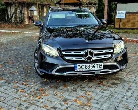 Черный Мерседес Е-Класс, объемом двигателя 1.95 л и пробегом 268 тыс. км за 29950 $, фото 16 на Automoto.ua