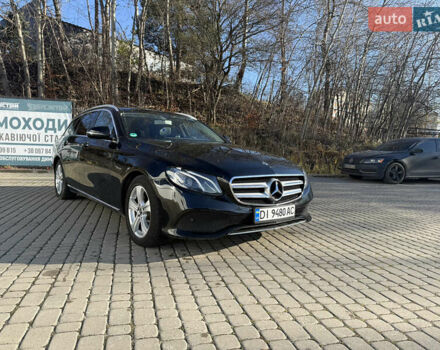 Чорний Мерседес Е-Клас, об'ємом двигуна 1.95 л та пробігом 305 тис. км за 20300 $, фото 1 на Automoto.ua