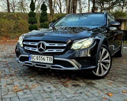 Черный Мерседес Е-Класс, объемом двигателя 1.95 л и пробегом 268 тыс. км за 29950 $, фото 10 на Automoto.ua