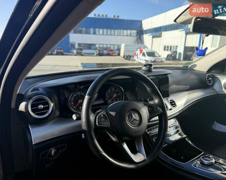 Чорний Мерседес Е-Клас, об'ємом двигуна 1.95 л та пробігом 305 тис. км за 20300 $, фото 8 на Automoto.ua