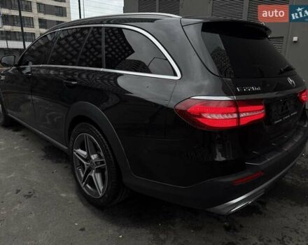 Чорний Мерседес Е-Клас, об'ємом двигуна 2.2 л та пробігом 120 тис. км за 35200 $, фото 17 на Automoto.ua