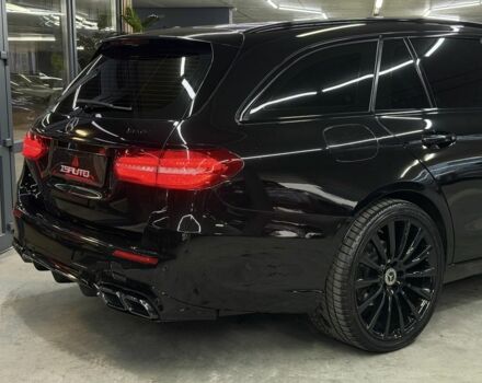 Черный Мерседес Е-Класс, объемом двигателя 2.1 л и пробегом 177 тыс. км за 19900 $, фото 11 на Automoto.ua