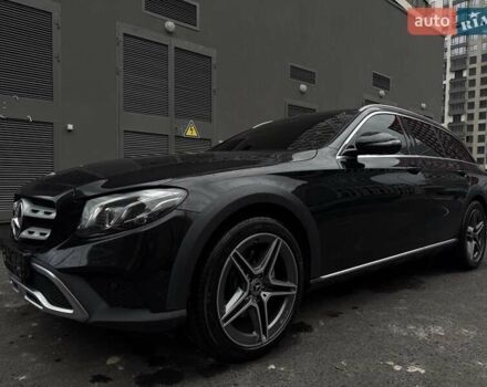 Чорний Мерседес Е-Клас, об'ємом двигуна 2.2 л та пробігом 120 тис. км за 35200 $, фото 9 на Automoto.ua