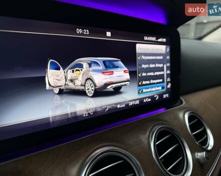 Чорний Мерседес Е-Клас, об'ємом двигуна 2.2 л та пробігом 120 тис. км за 35200 $, фото 27 на Automoto.ua