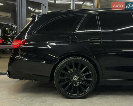 Черный Мерседес Е-Класс, объемом двигателя 1.95 л и пробегом 400 тыс. км за 19900 $, фото 17 на Automoto.ua