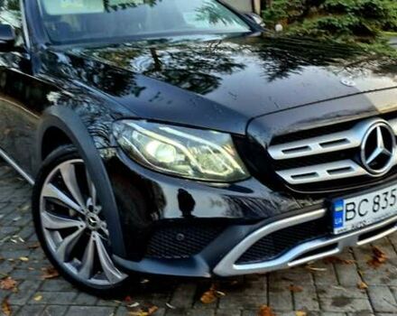 Черный Мерседес Е-Класс, объемом двигателя 1.95 л и пробегом 268 тыс. км за 29950 $, фото 13 на Automoto.ua