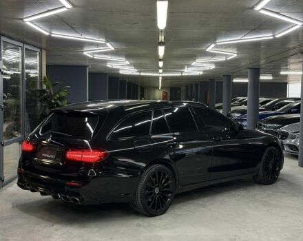 Черный Мерседес Е-Класс, объемом двигателя 2.1 л и пробегом 177 тыс. км за 19900 $, фото 8 на Automoto.ua