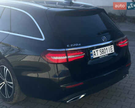 Черный Мерседес Е-Класс, объемом двигателя 1.95 л и пробегом 300 тыс. км за 22199 $, фото 20 на Automoto.ua