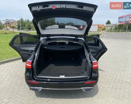 Черный Мерседес Е-Класс, объемом двигателя 1.95 л и пробегом 79 тыс. км за 26999 $, фото 8 на Automoto.ua