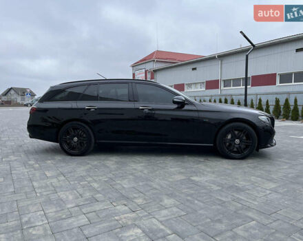 Мерседес Е-Класс 2019 в Луцке на Automoto.ua Черный Мерседес Е-Класс, объемом двигателя 2 л и пробегом 225 тыс. км за 31900 $, фото 16 на Automoto.ua