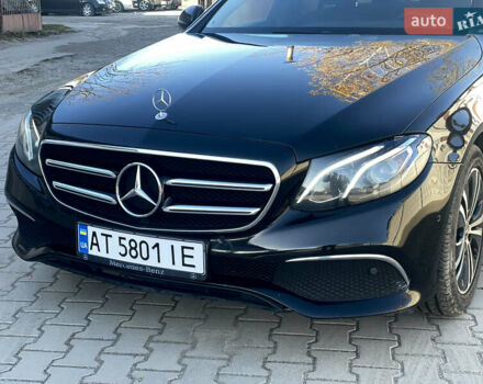 Черный Мерседес Е-Класс, объемом двигателя 1.95 л и пробегом 300 тыс. км за 22199 $, фото 9 на Automoto.ua