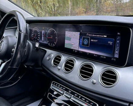 Чорний Мерседес Е-Клас, об'ємом двигуна 1.95 л та пробігом 343 тис. км за 27500 $, фото 18 на Automoto.ua