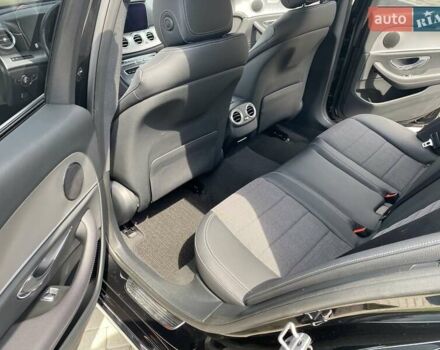 Черный Мерседес Е-Класс, объемом двигателя 1.95 л и пробегом 79 тыс. км за 26999 $, фото 12 на Automoto.ua