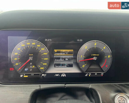 Черный Мерседес Е-Класс, объемом двигателя 2.9 л и пробегом 195 тыс. км за 37000 $, фото 13 на Automoto.ua