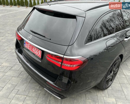 Мерседес Е-Класс 2019 в Луцке на Automoto.ua Черный Мерседес Е-Класс, объемом двигателя 2 л и пробегом 225 тыс. км за 31900 $, фото 5 на Automoto.ua
