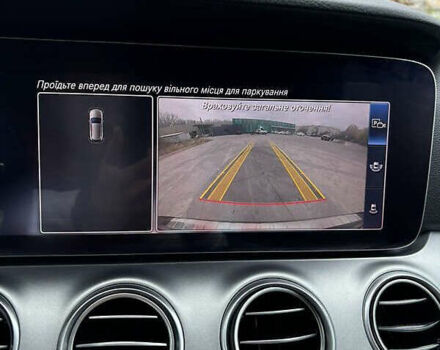 Чорний Мерседес Е-Клас, об'ємом двигуна 1.95 л та пробігом 343 тис. км за 27500 $, фото 14 на Automoto.ua