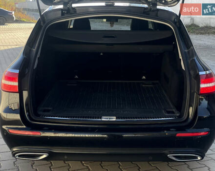 Черный Мерседес Е-Класс, объемом двигателя 1.95 л и пробегом 300 тыс. км за 22199 $, фото 44 на Automoto.ua