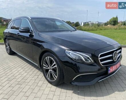 Черный Мерседес Е-Класс, объемом двигателя 1.95 л и пробегом 79 тыс. км за 26999 $, фото 4 на Automoto.ua