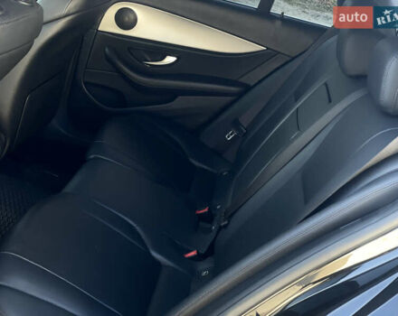 Черный Мерседес Е-Класс, объемом двигателя 1.95 л и пробегом 300 тыс. км за 22199 $, фото 43 на Automoto.ua